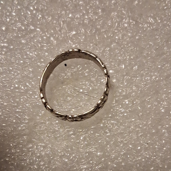 Cellini 925 Floral Silver Ring - Picture 3 of 3